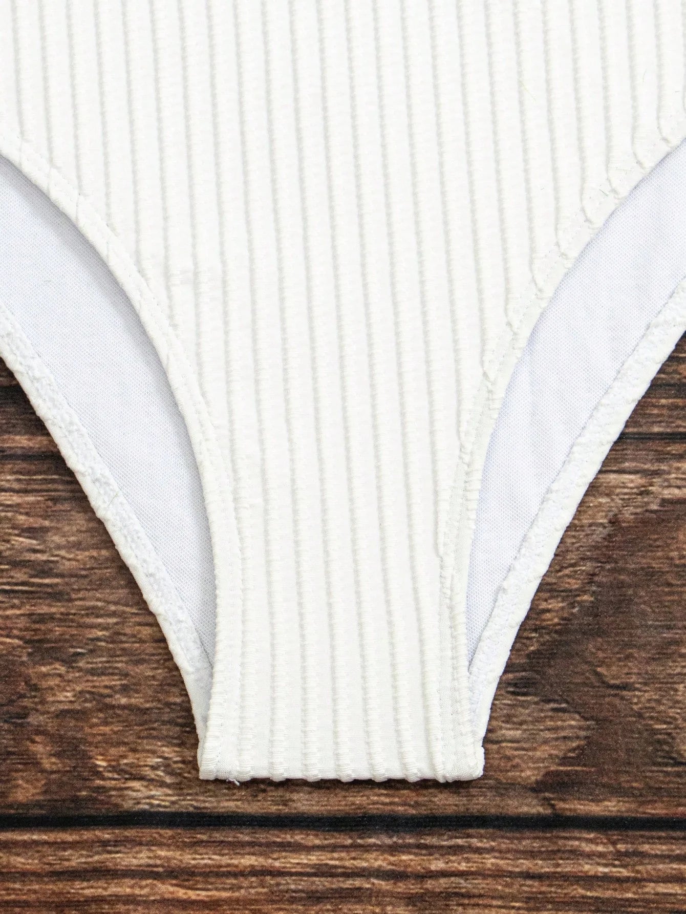 Biquíni Retorcido Branco