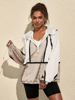 Corta Vento Casual com Capuz Marcela