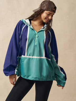 Corta Vento Casual com Capuz Marcela