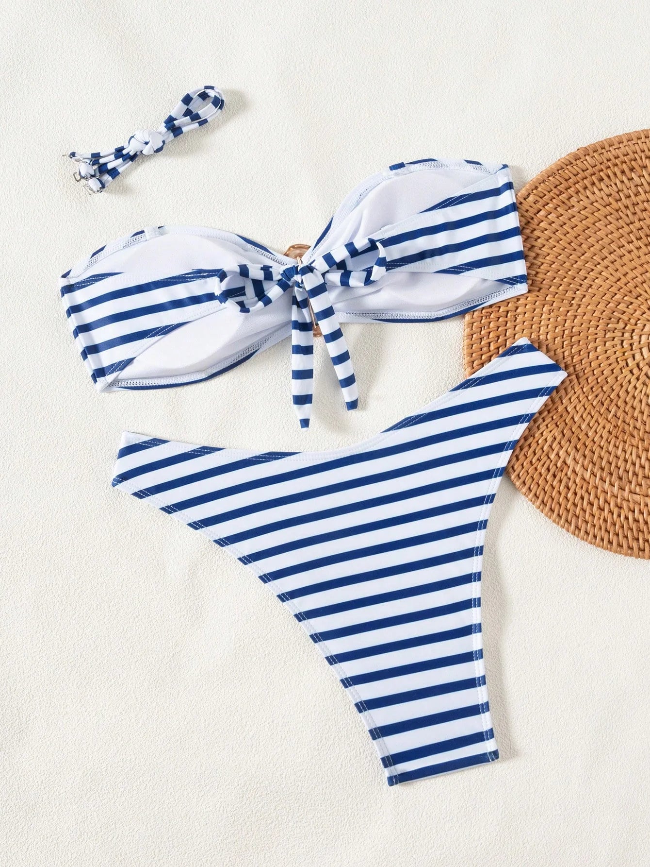 Biquíni Listrado com Fivela