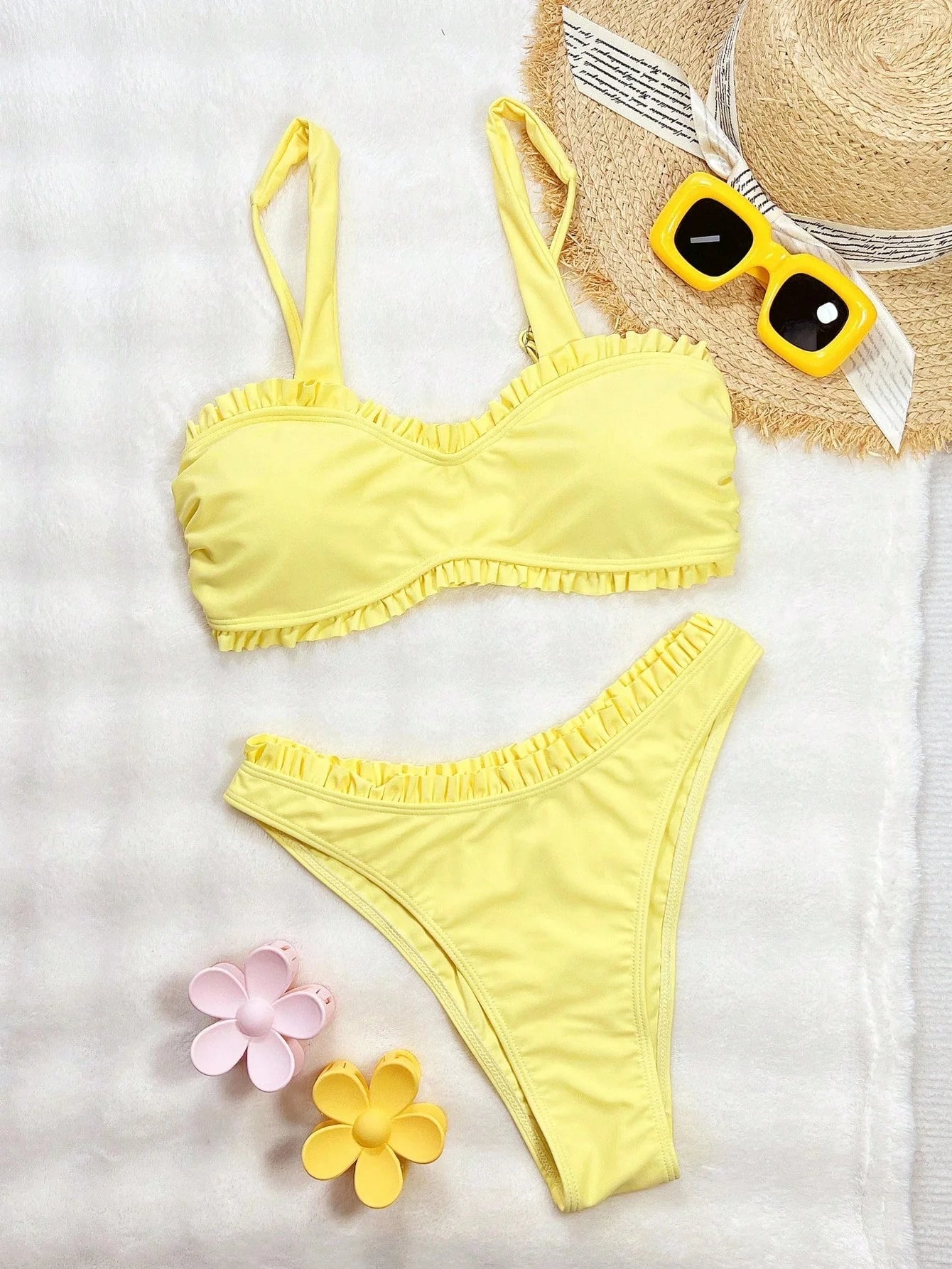 Biquíni Amarelo Com Babado