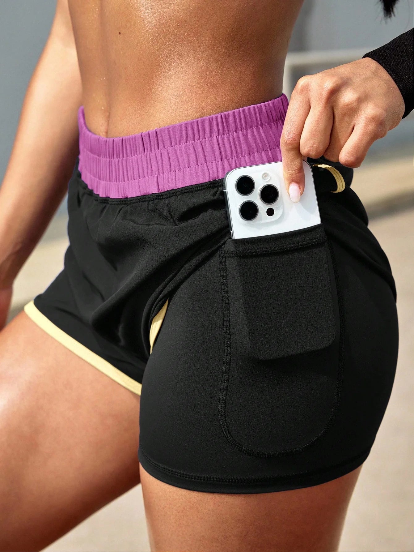 Conjunto Esportivo Mirela