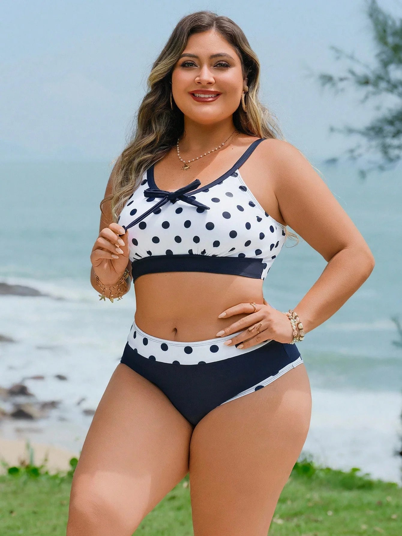Biquíni Plus Size Poá