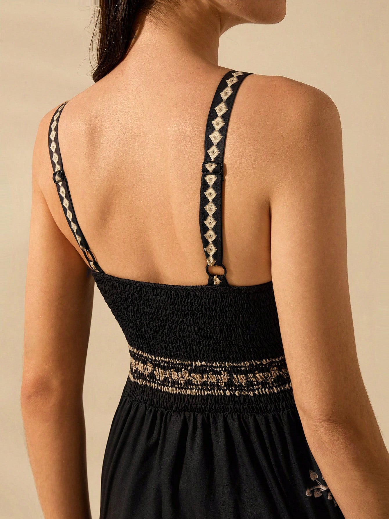 Macacão Longo Elegante