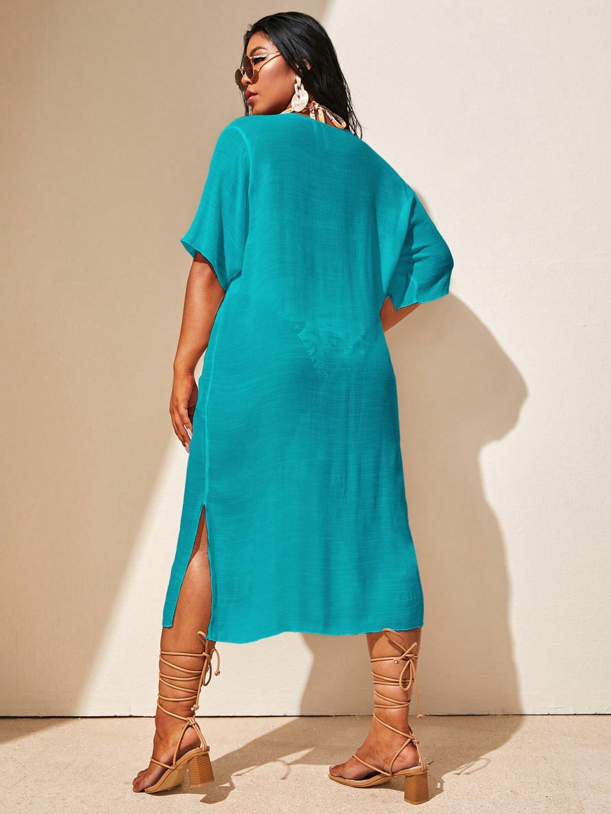 Saída de Praia Plus Size Anastasia