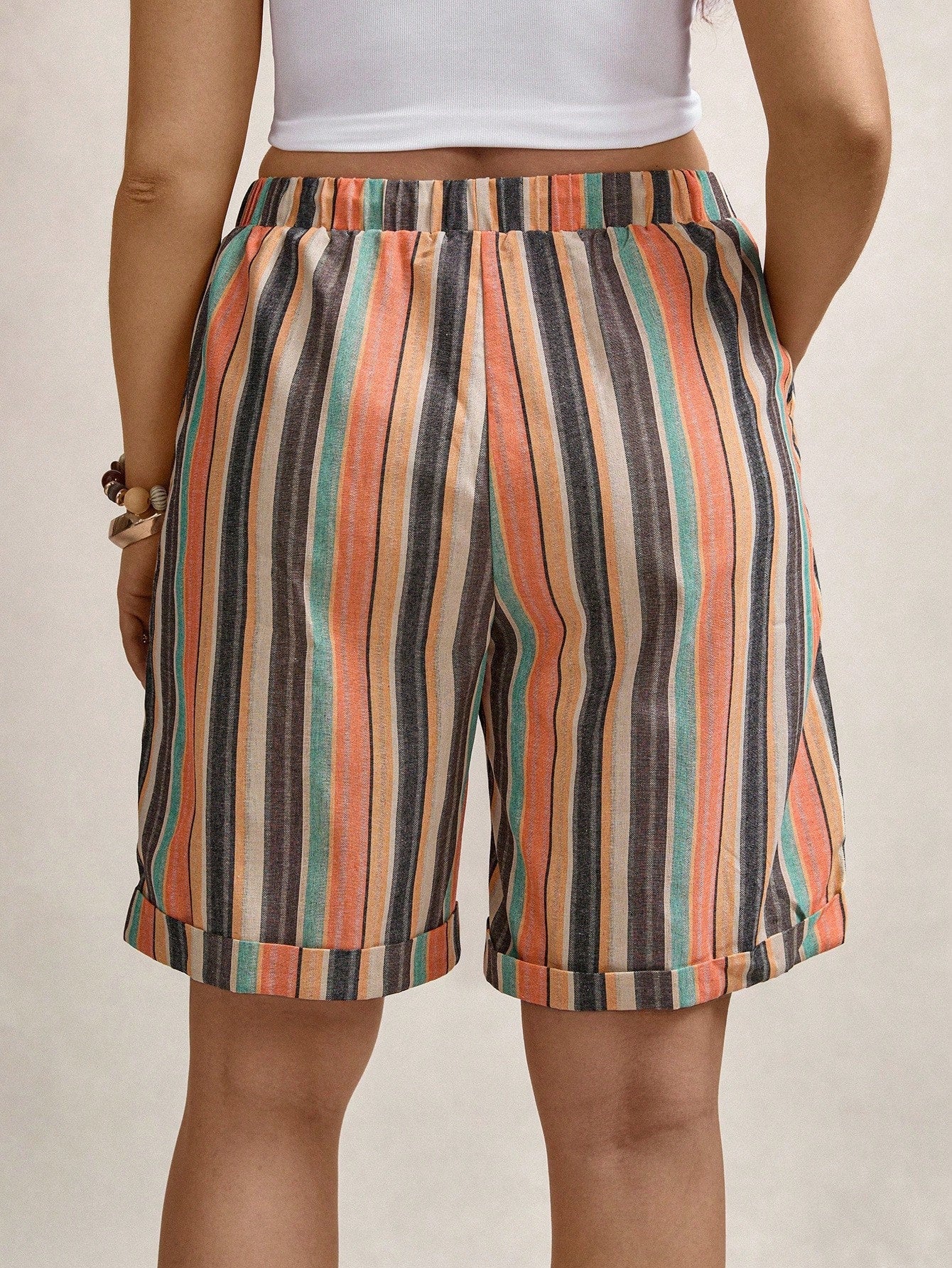 Short Listrado Plus Size Cordão